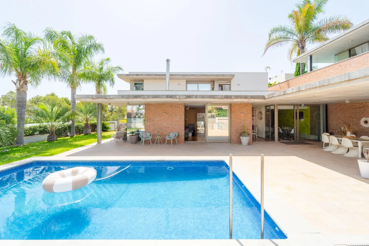 living - 716m² house / villa for sale in Bétera, Valencia - gallery - 3