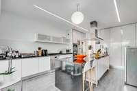 living - Casa / villa de 391m² en venta en Santo Domingo, Madrid - gallery thumbnail - 3