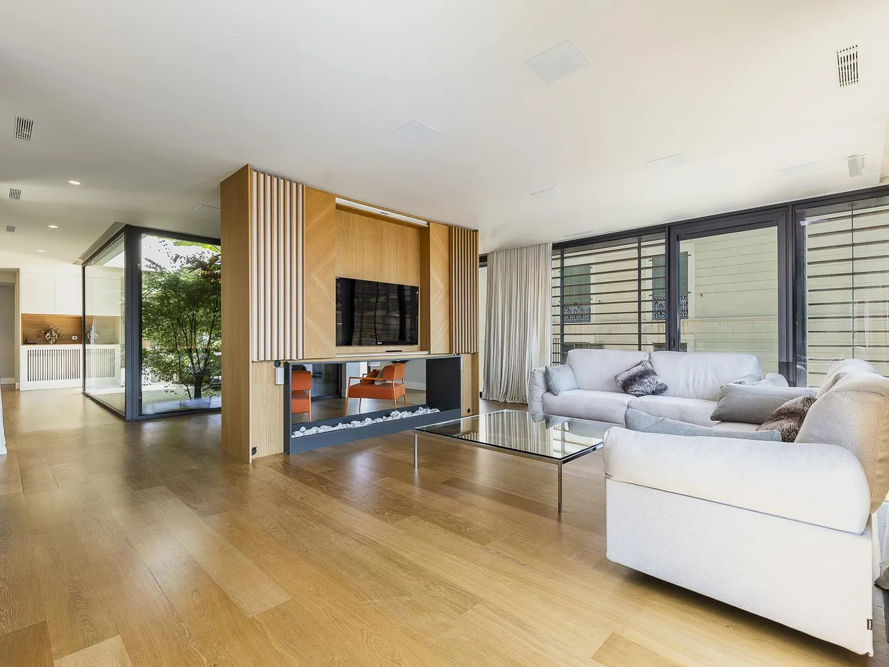 living - Piso de 300m² con 300m² de terraza en venta en Eixample Derecho - gallery - 7