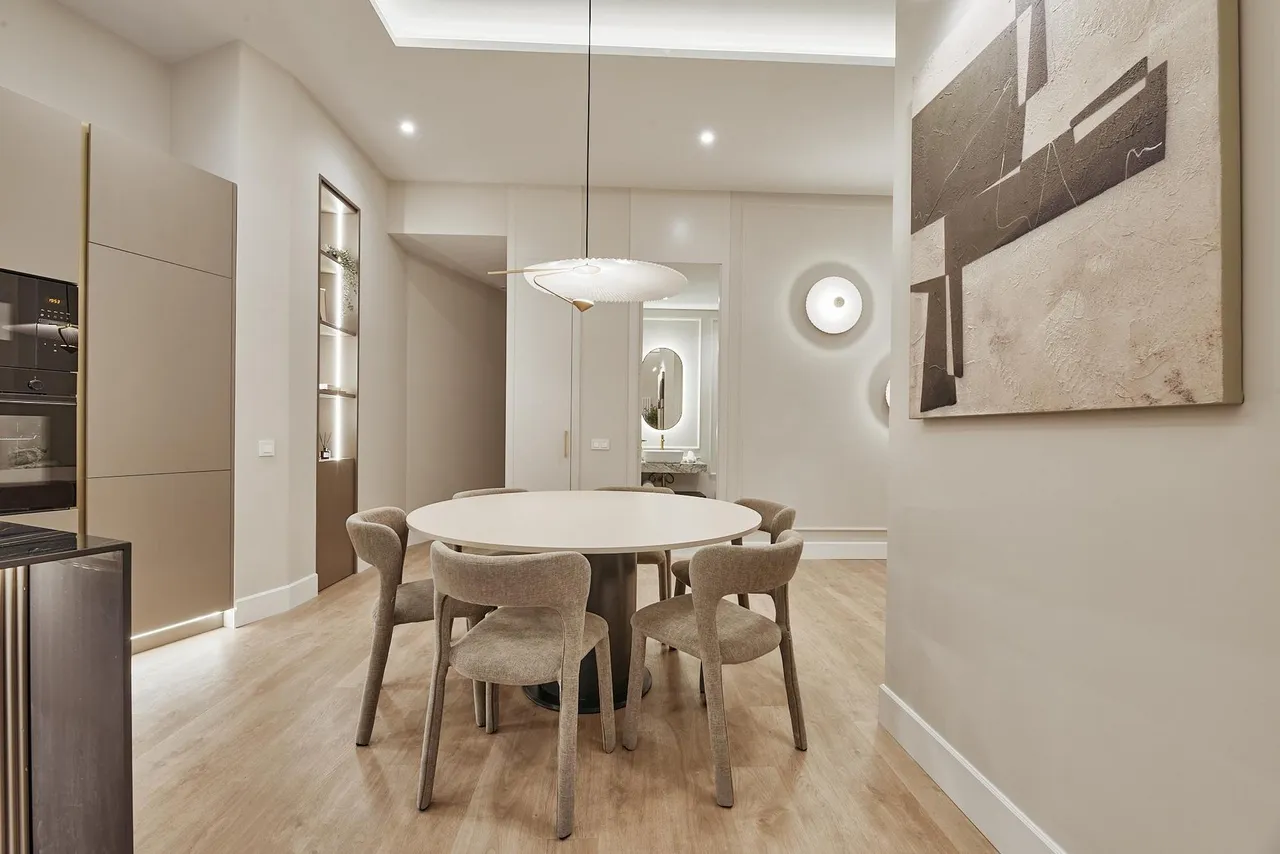 living - 146m² apartment for sale in Sol, Madrid - gallery - 6