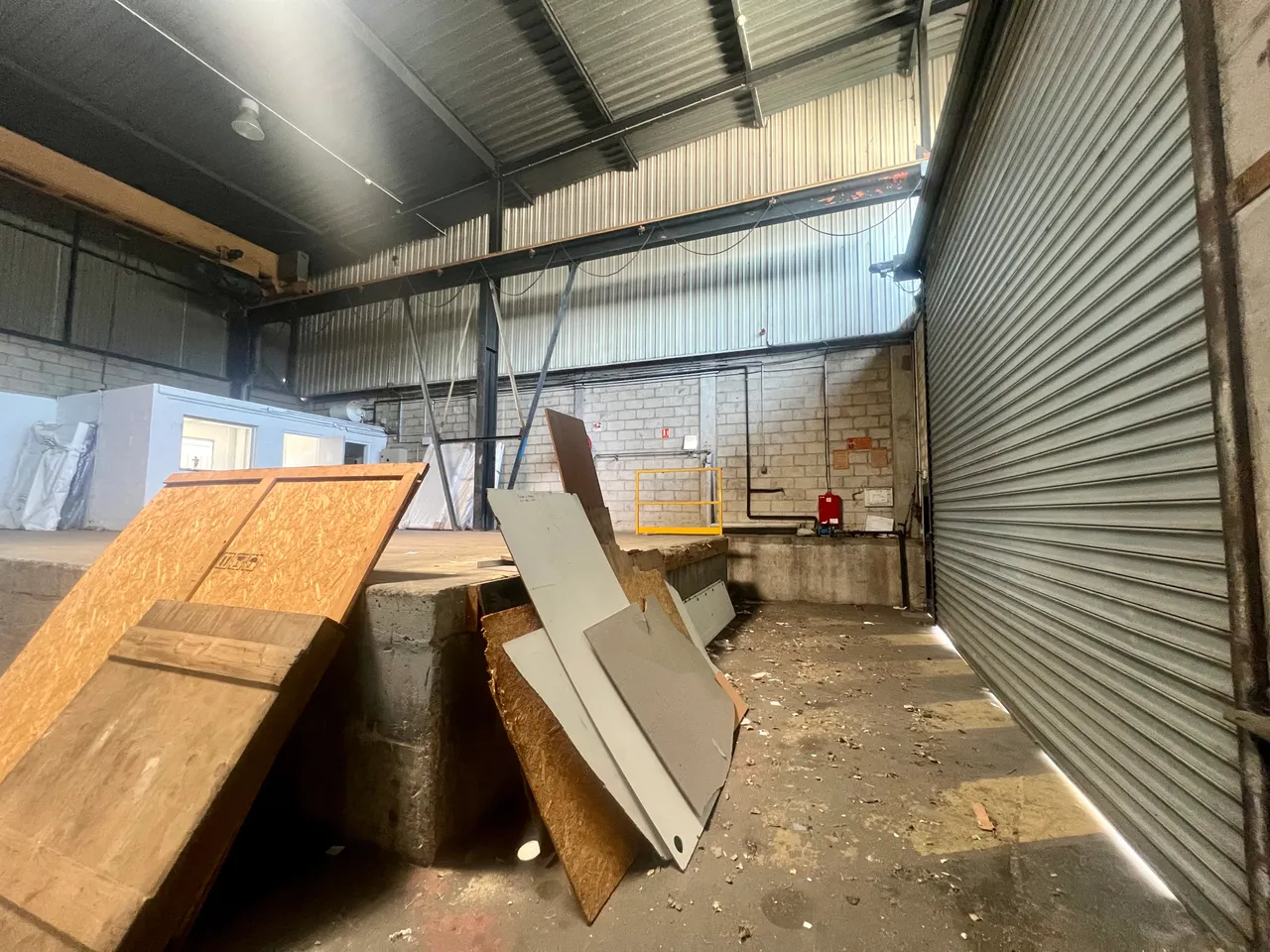 logistics - Warehouse For Rent - gallery - 4