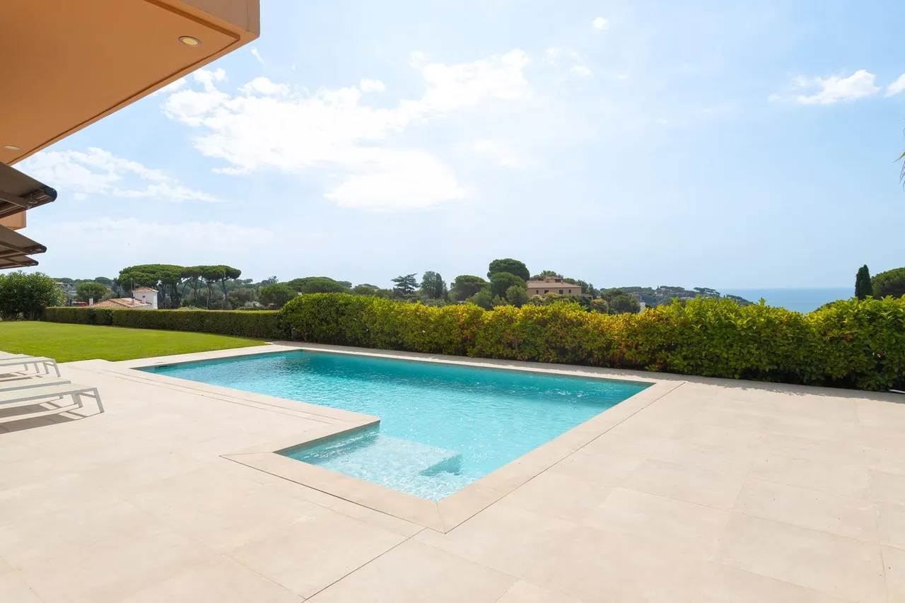 living - 500m² house / villa with 93m² terrace for sale in Sant Vicenç de Montalt - gallery - 5