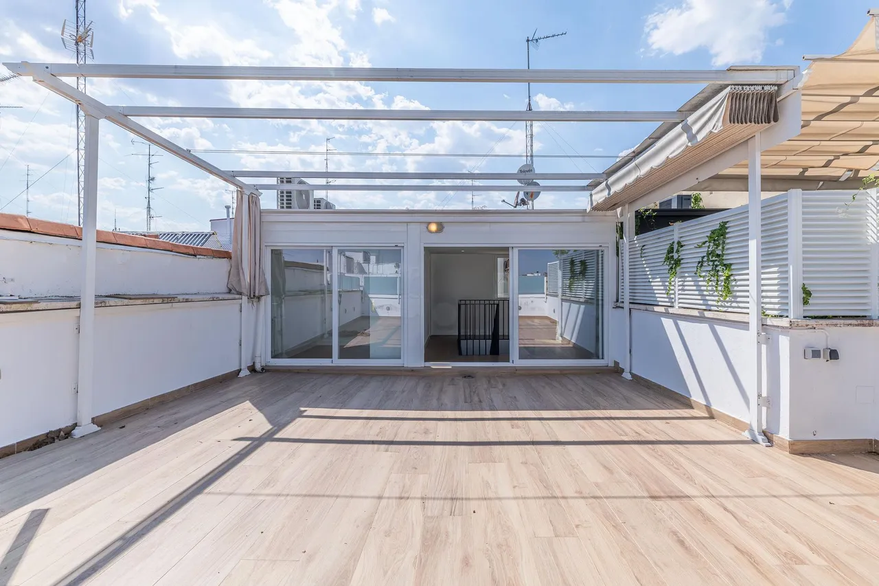 living - Ático de 166m² en venta en Pacífico, Madrid - gallery - 2