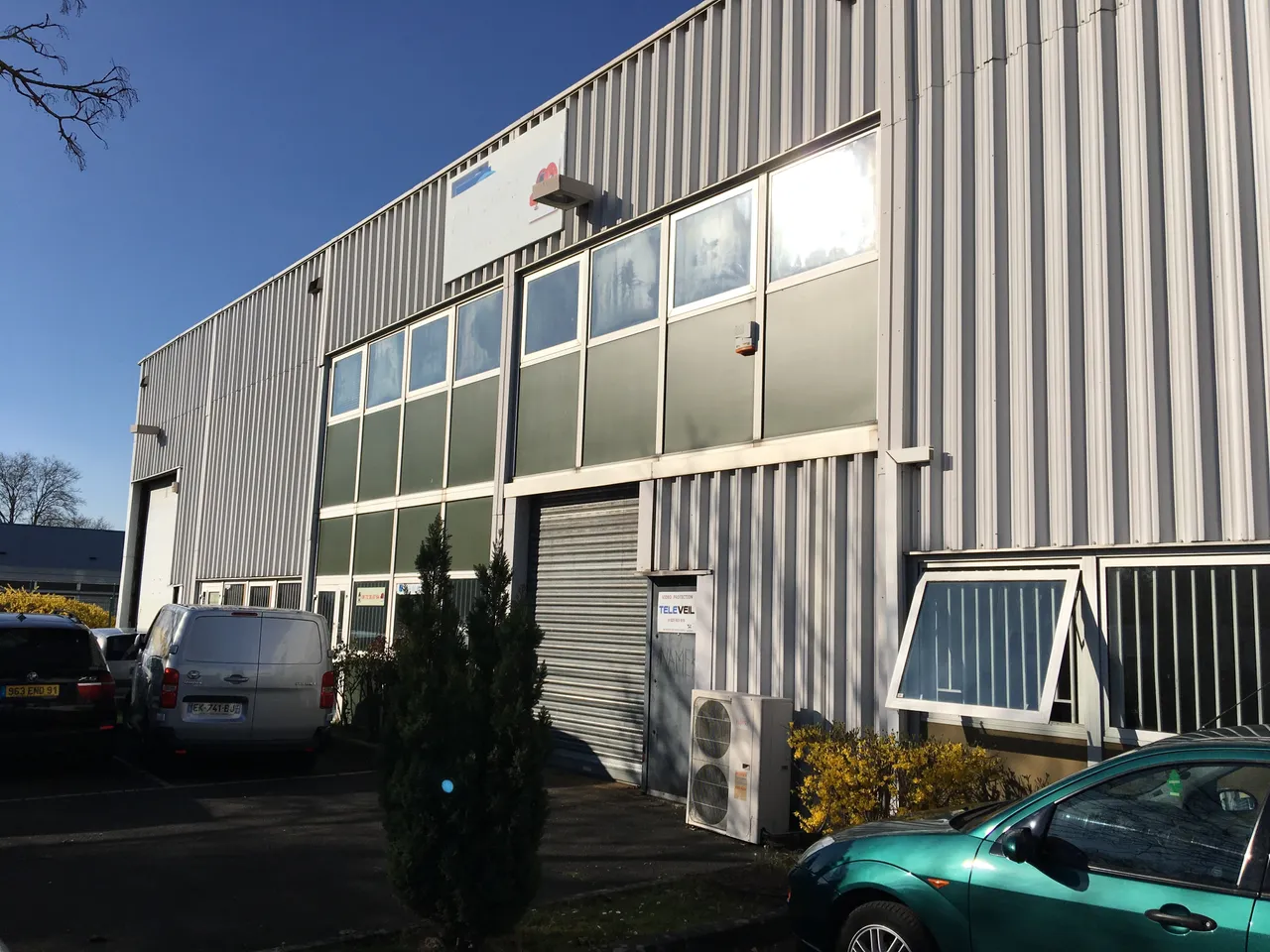 logistics - Activités / Bureaux À Louer - gallery - 3
