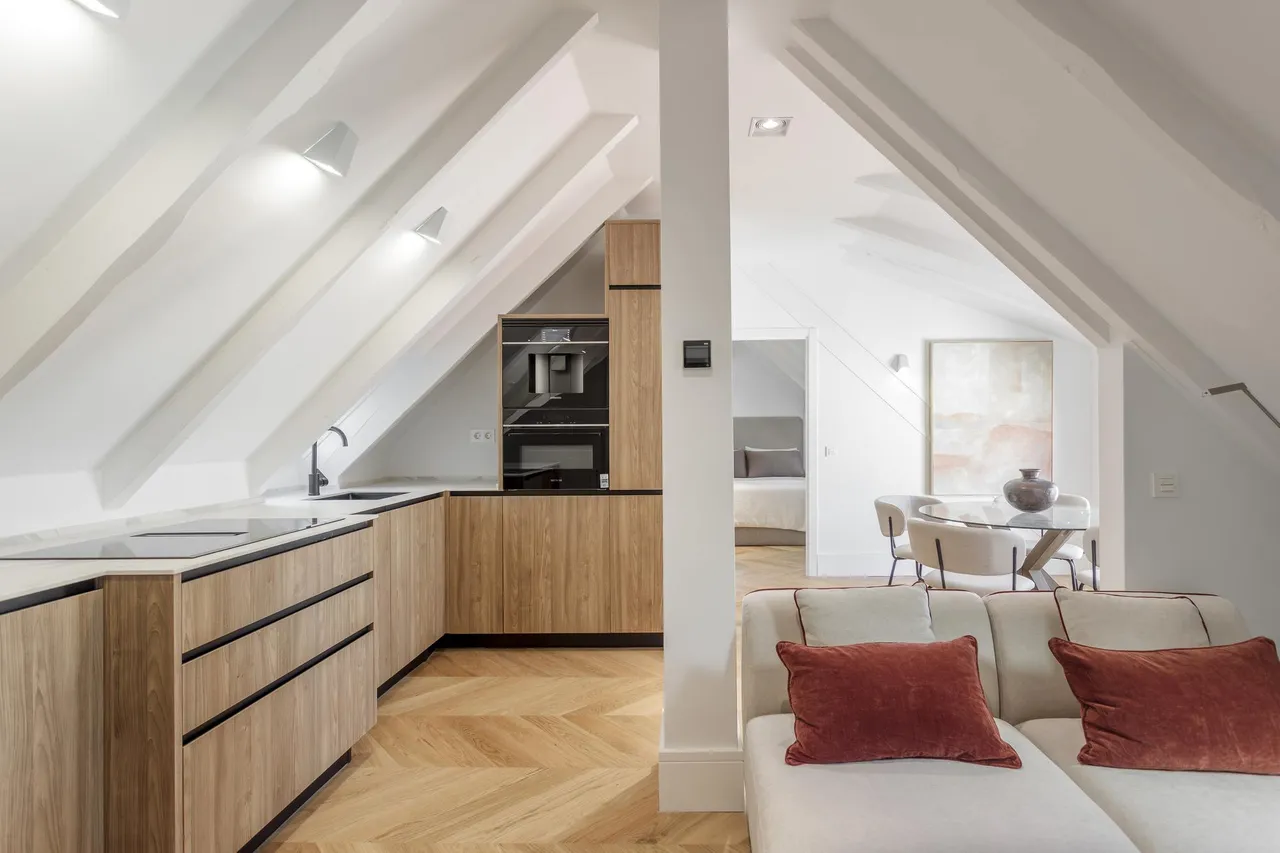 living - Piso de 60m² en venta en Castellana, Madrid - gallery - 2