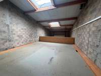 logistics - Activités / Bureaux À Louer - gallery thumbnail - 4