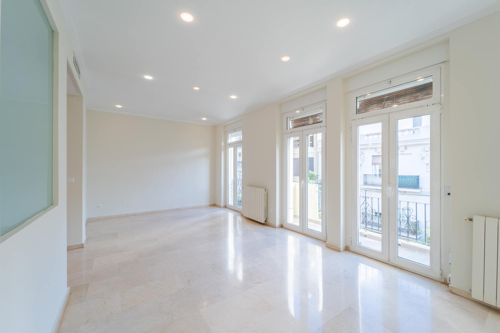 living - 113m² apartment for rent in El Pla del Remei, Valencia - gallery - 8