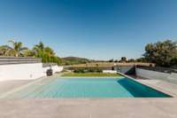 living - Casa / villa de 588m² en venta en Valencia Region, Valencia - gallery thumbnail - 5