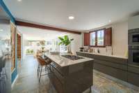 living - 307m² house / villa for rent in Bétera, Valencia - gallery thumbnail - 7