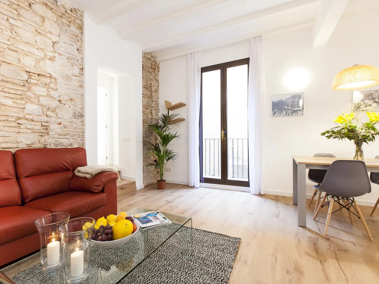 living - Piso de 76m² en venta en Gótico, Barcelona - gallery - 2