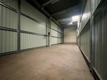 logistics - Activités / Bureaux À Louer - featured