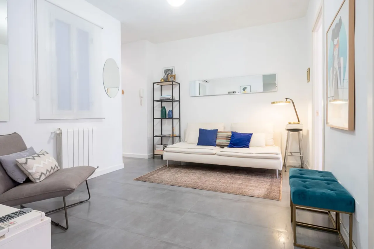 living - Piso de 55m² en alquiler en Ibiza, Madrid - gallery - 10