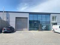 logistics - Activités / Bureaux À Louer - gallery thumbnail - 1