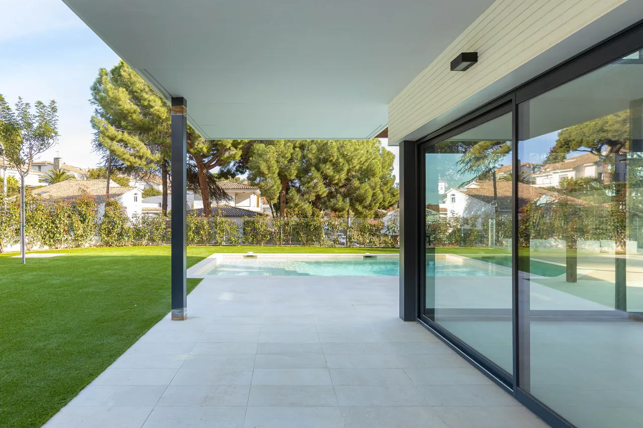 living - 532m² house / villa for sale in Vilassar de Dalt, Barcelona - gallery - 6