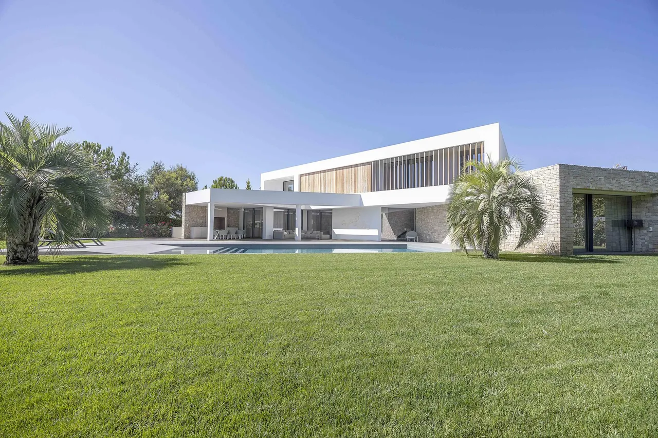 living - 793m² house / villa for sale in Bétera, Valencia - gallery - 2