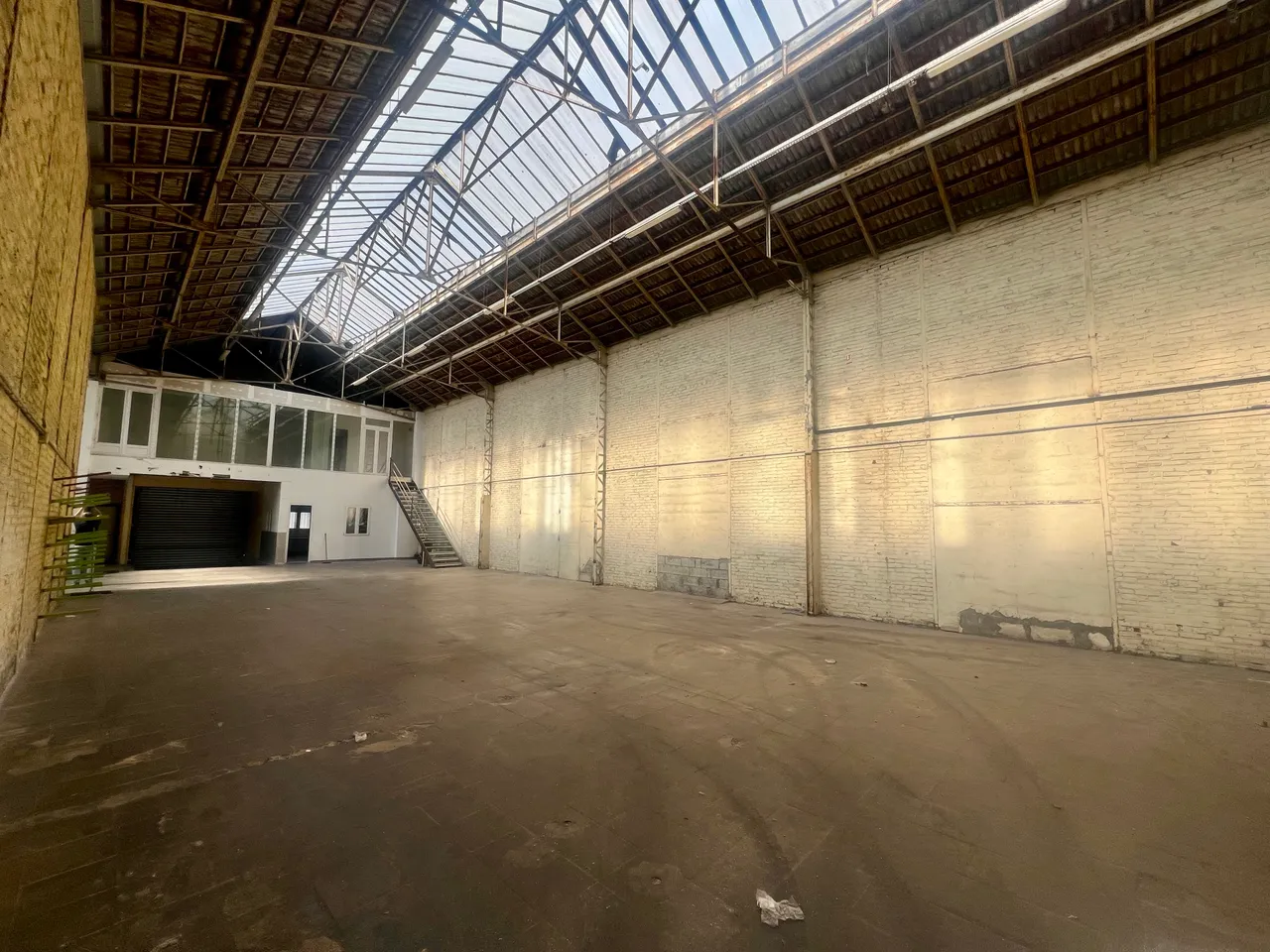 logistics - Light Industrial Premises / Offices For Rent - gallery - 4