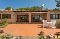 living - Casa rural de 282m² en venta en Alt Empordà, Girona - gallery thumbnail - 6