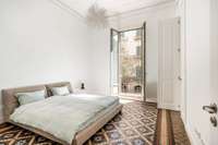 living - 222m² apartment with 48m² terrace for sale in Eixample Right - gallery thumbnail - 5