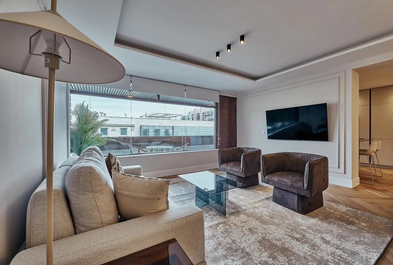 living - Piso de 162m² con 9m² terraza en venta en Castellana - gallery - 3
