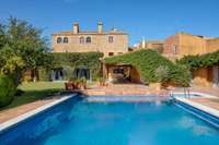 living - Casa / villa de 834m² en venta en Baix Empordà, Girona - gallery thumbnail - 2