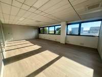 logistics - Light Industrial Premises / Offices For Rent - gallery thumbnail - 2