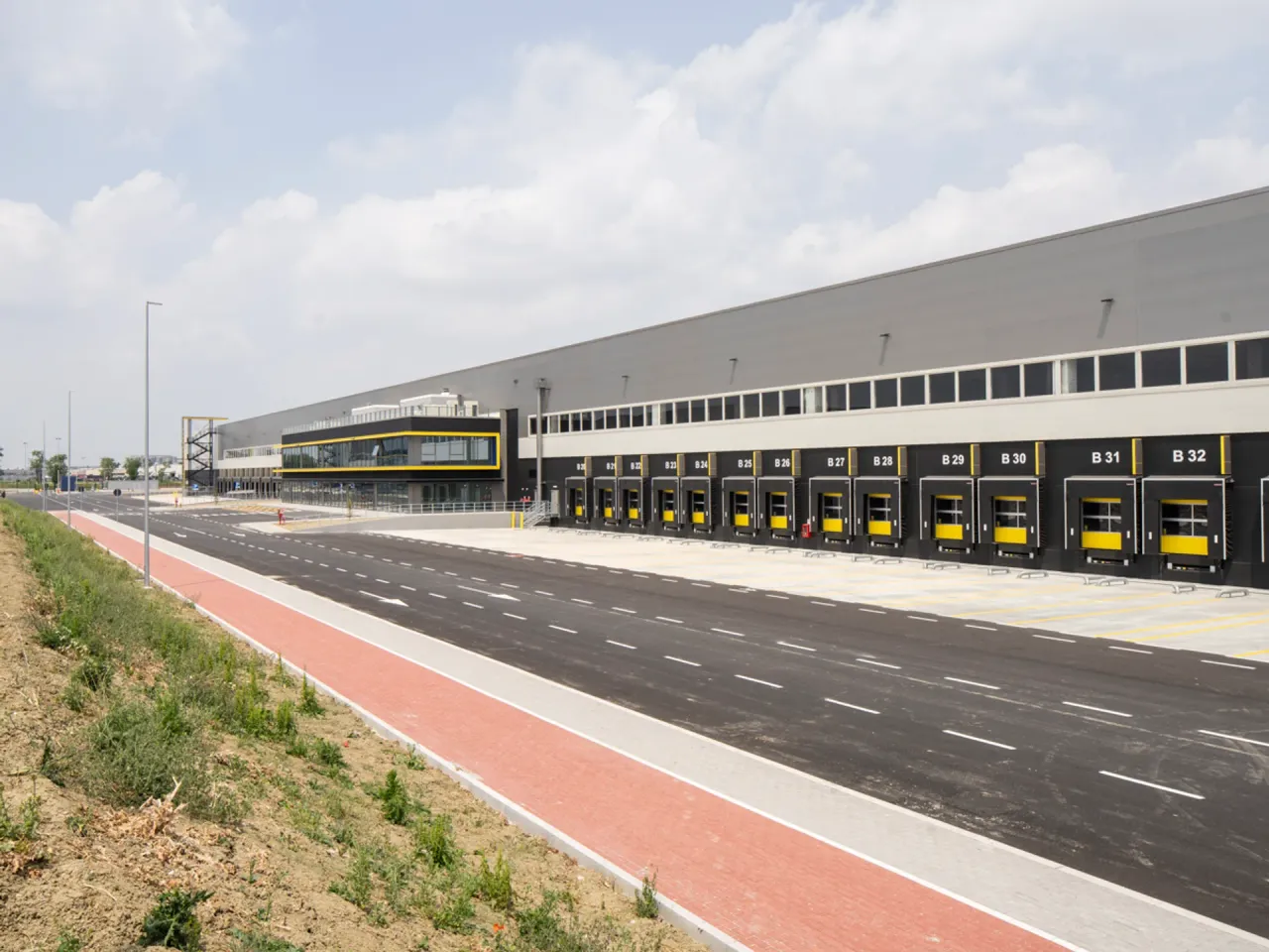 logistics - Le Betulle Logistics Hub - Logistics - Dils - gallery - 9