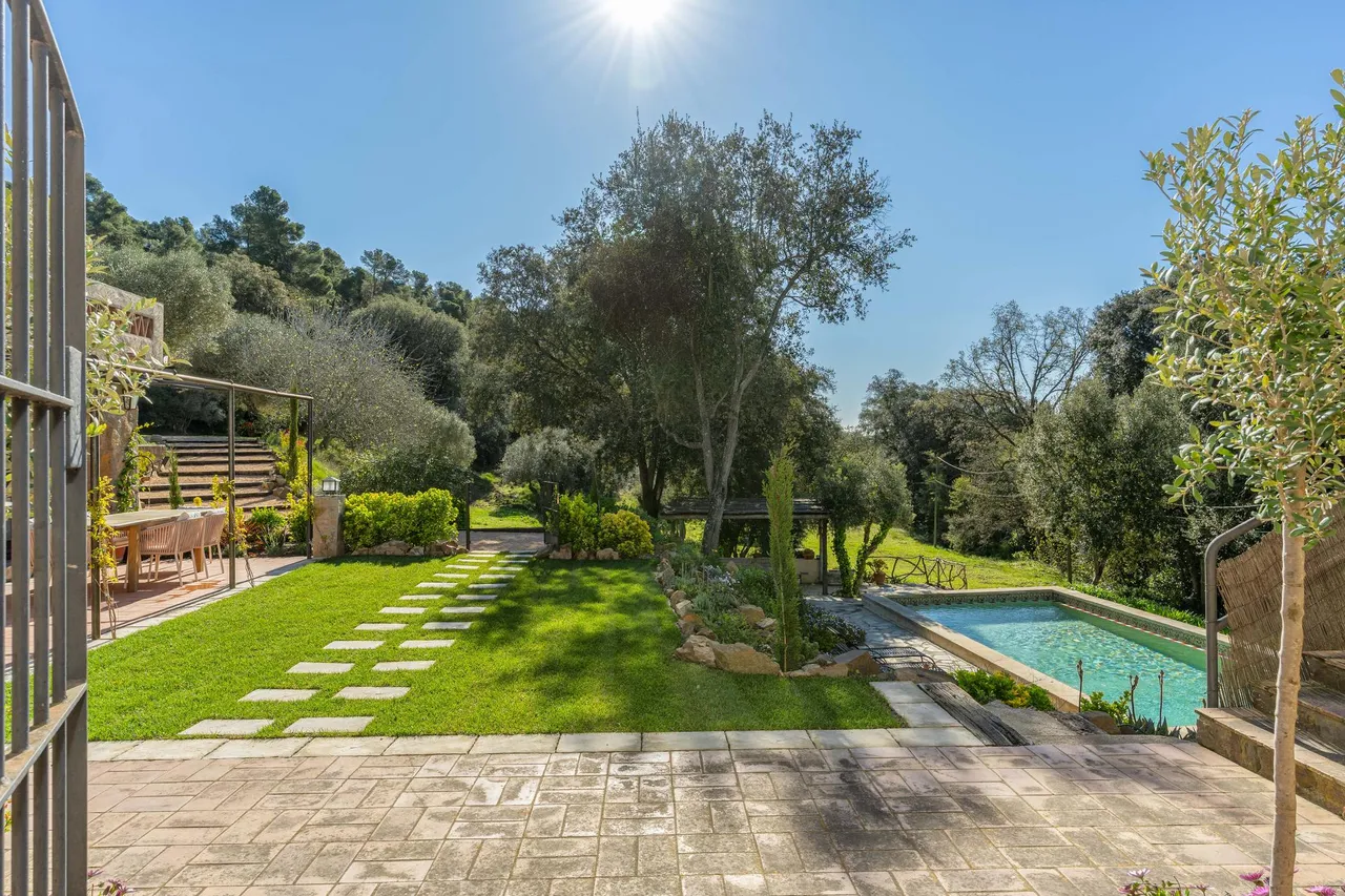 living - 642m² country house for sale in Baix Empordà, Girona - gallery - 5