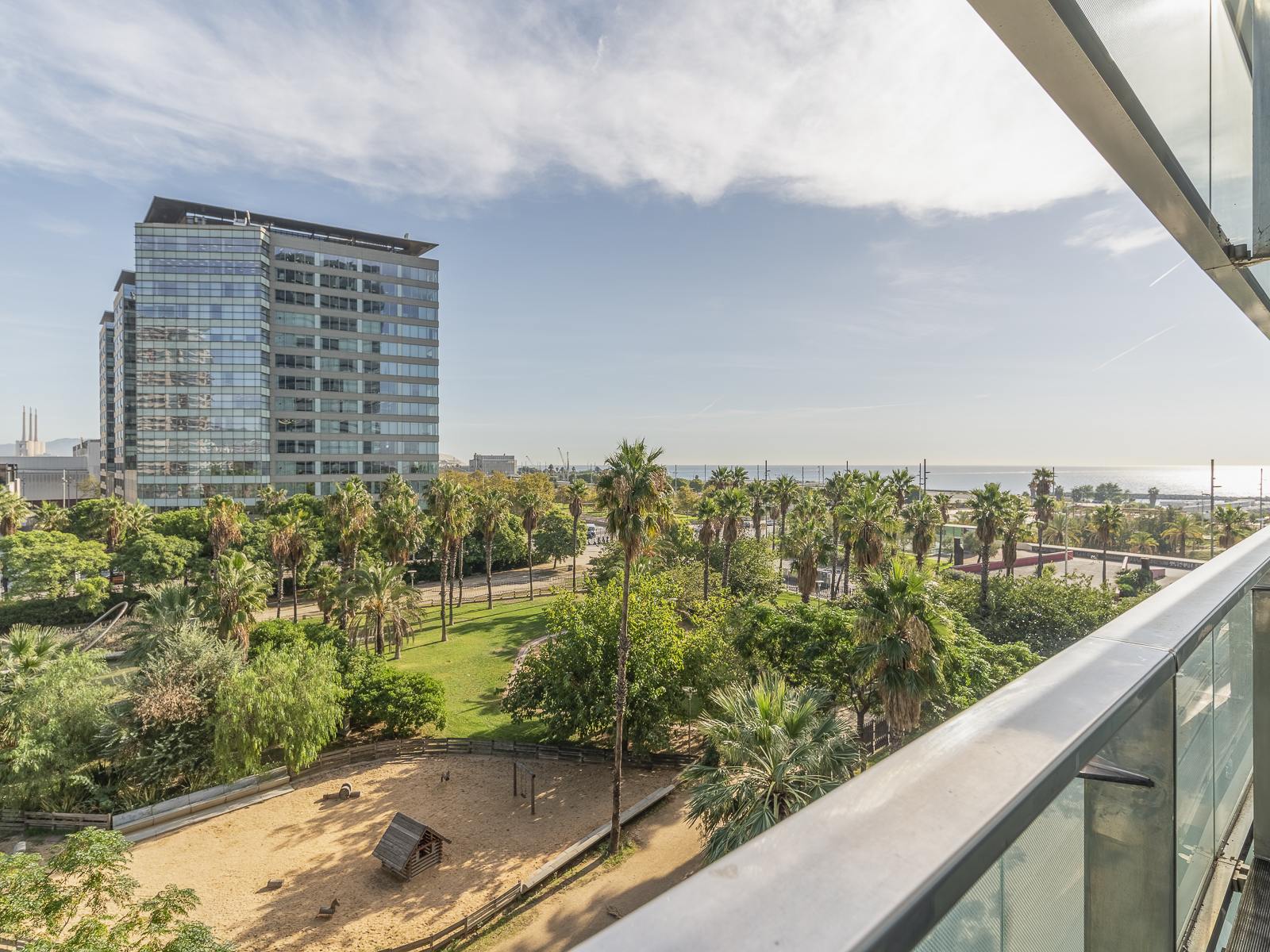 living - 130m² apartment with 100m² terrace for sale in Diagonal Mar - gallery - 4