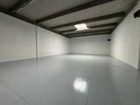 logistics - Activités / Bureaux À Louer - gallery thumbnail - 9