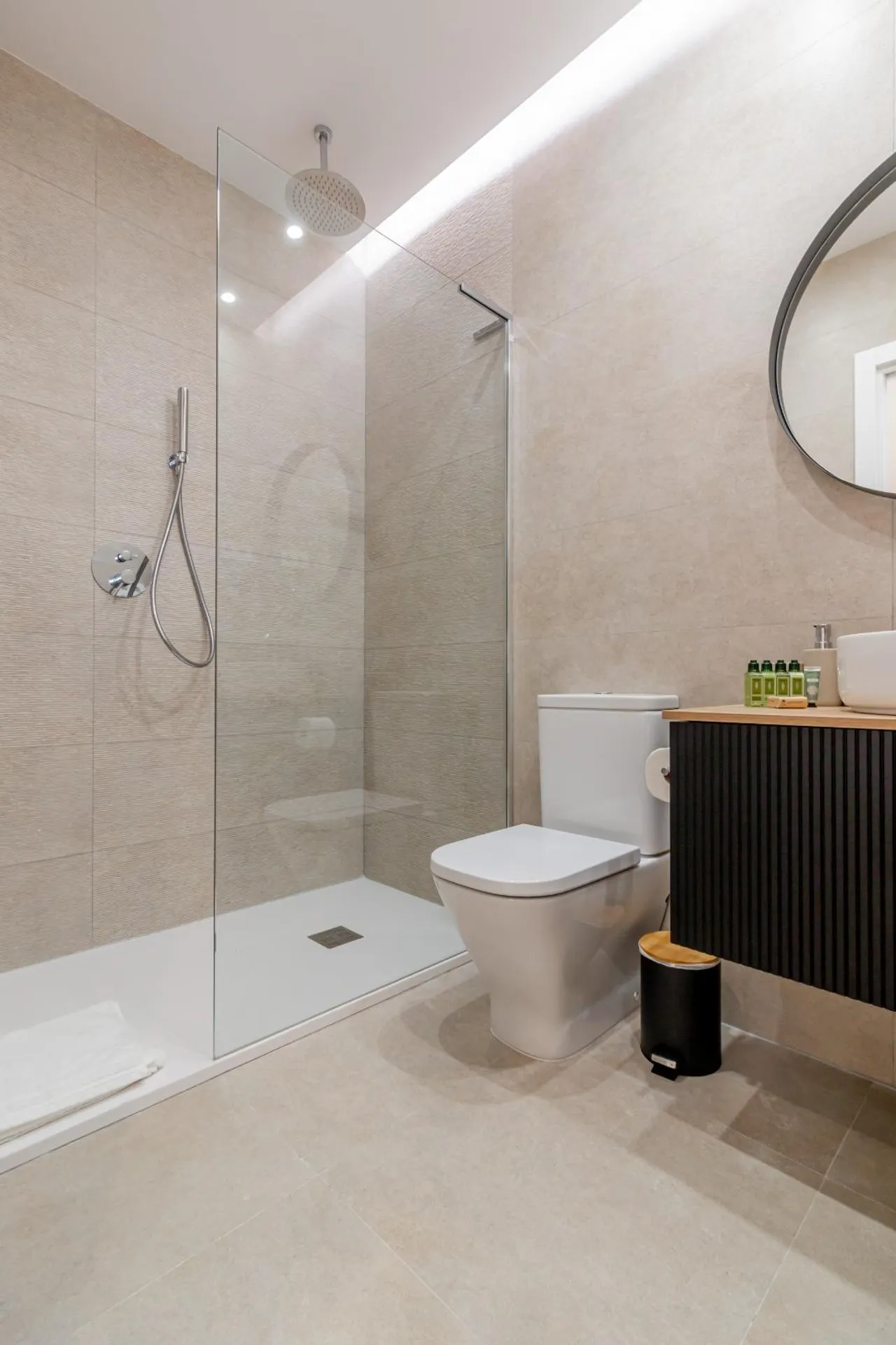 living - 100m² apartment for rent in Castellana, Madrid - gallery - 6