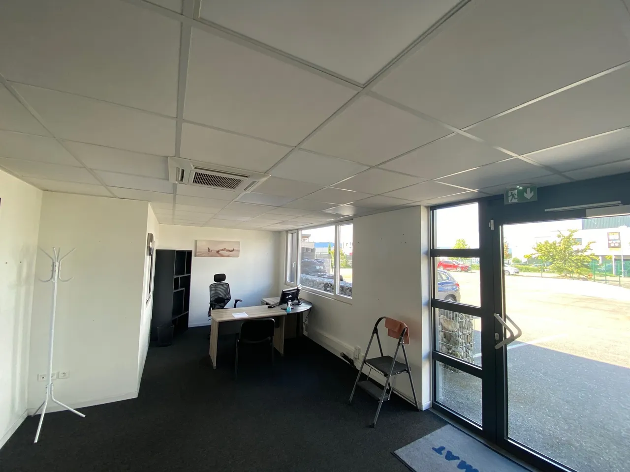 logistics - Activités / Bureaux À Louer - gallery - 8