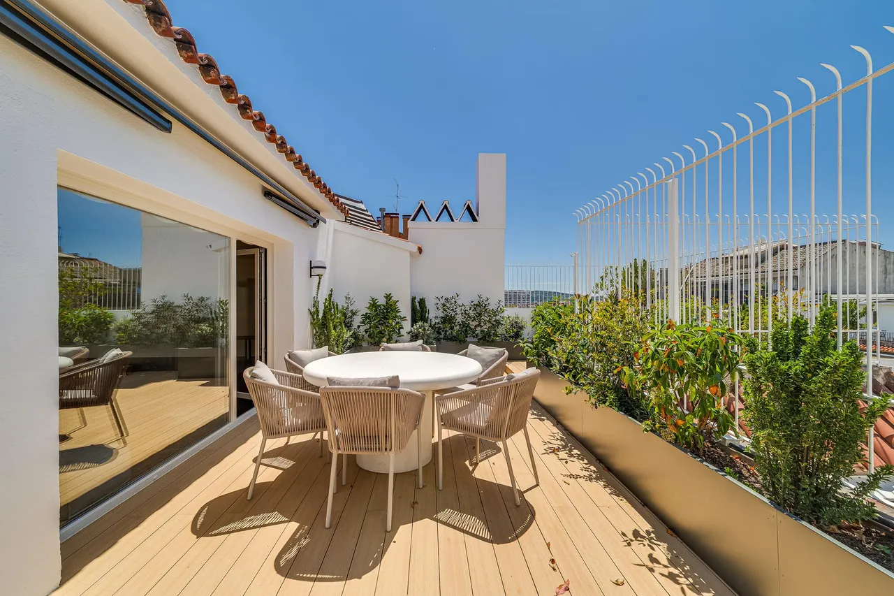 living - 314m² penthouse with 112m² terrace for sale in Turó Park - gallery - 2