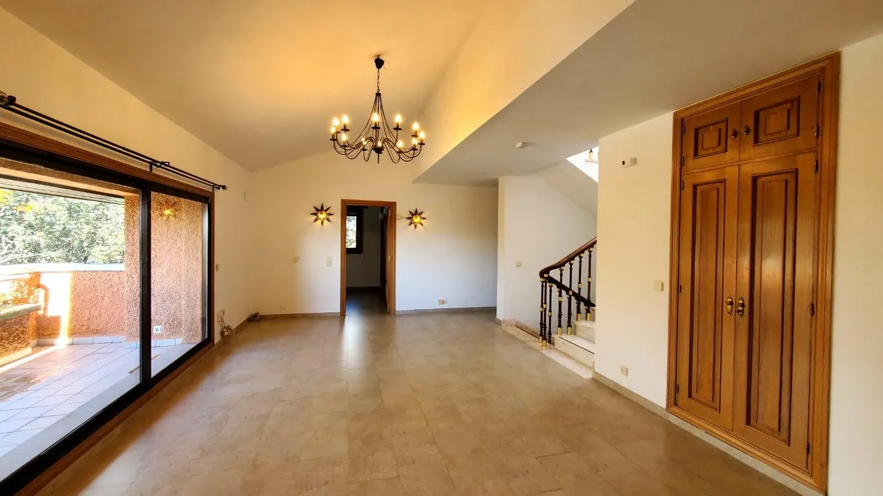 living - 512m² house / villa for sale in Ciudalcampo, Madrid - gallery - 9