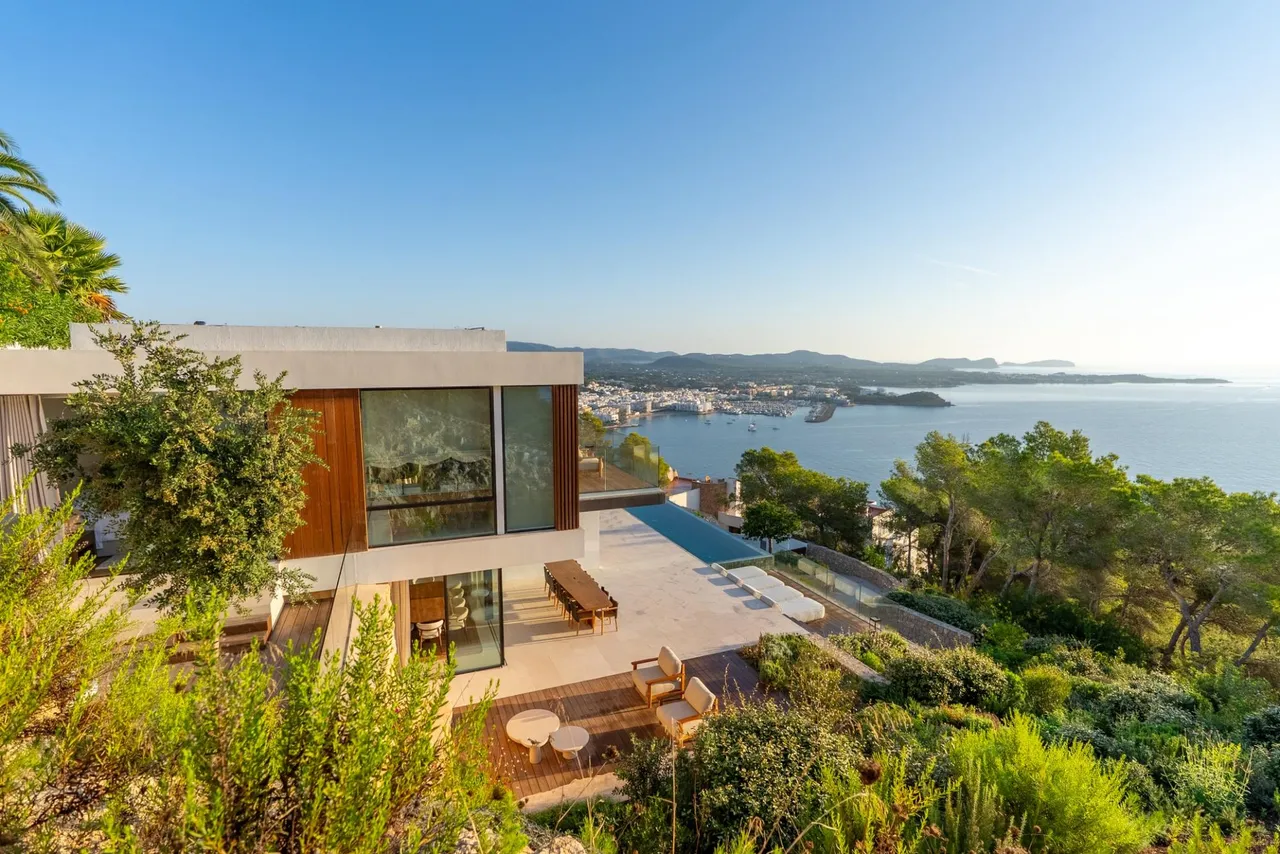 living - 650m² house / villa for sale in Santa Eulalia - gallery - 6