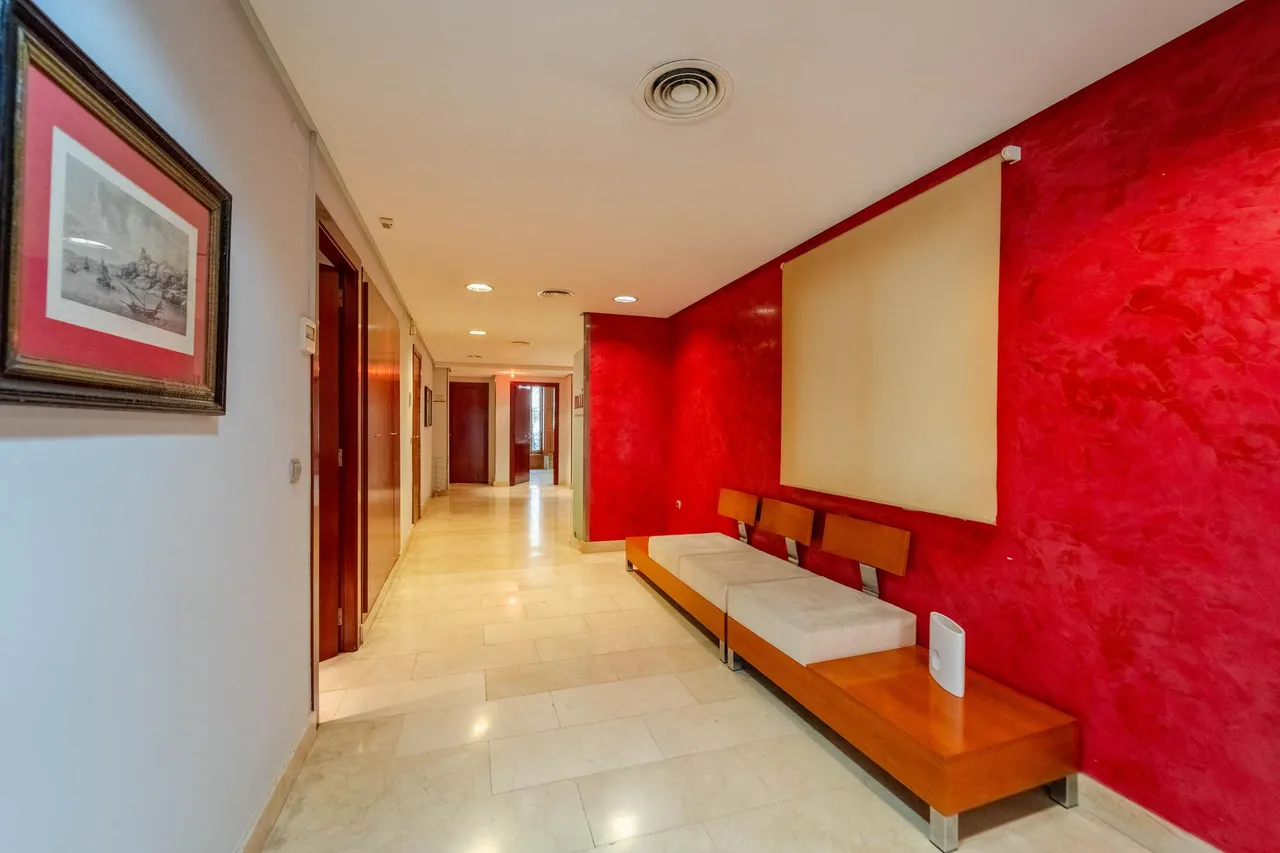 living - Piso de 297m² en venta en Gran Vía, Valencia - gallery - 8