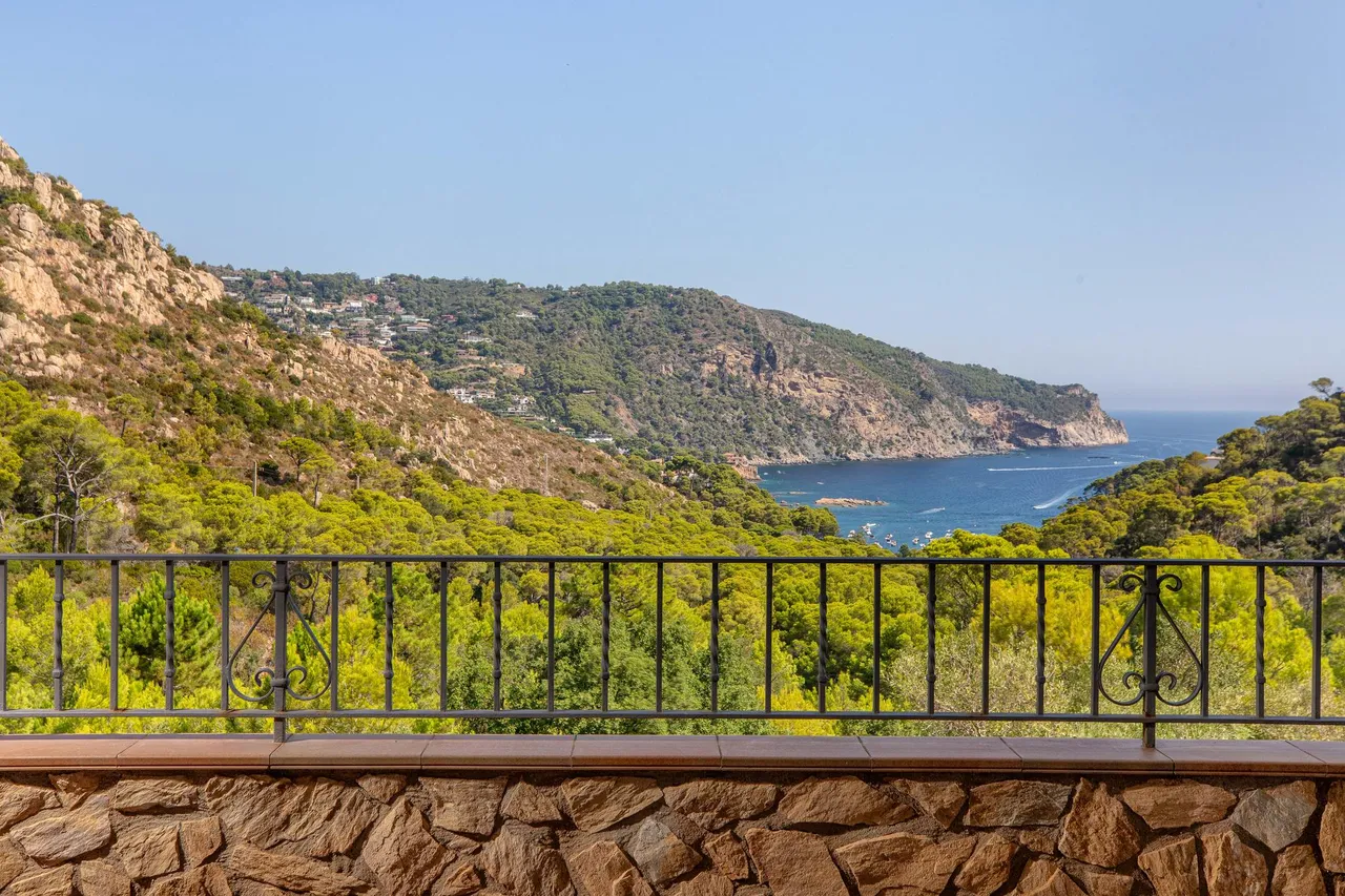living - Casa / villa de 415m² en venta en Aiguablava, Costa Brava - gallery - 6