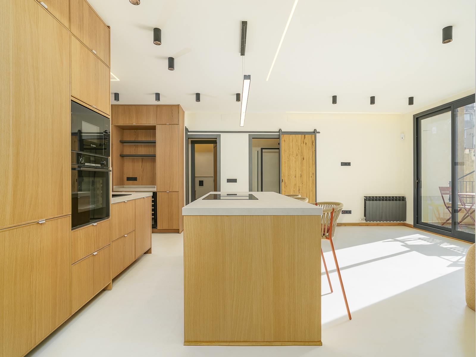 living - 79m² apartment for sale in Gràcia, Barcelona - gallery thumbnail - 2