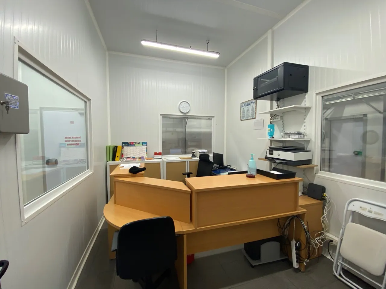 logistics - Warehouse / Offices For Sale - gallery - 6