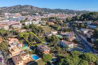 living - Parcela de 803m² en venta en Lloret de Mar, Costa Brava - gallery thumbnail - 2