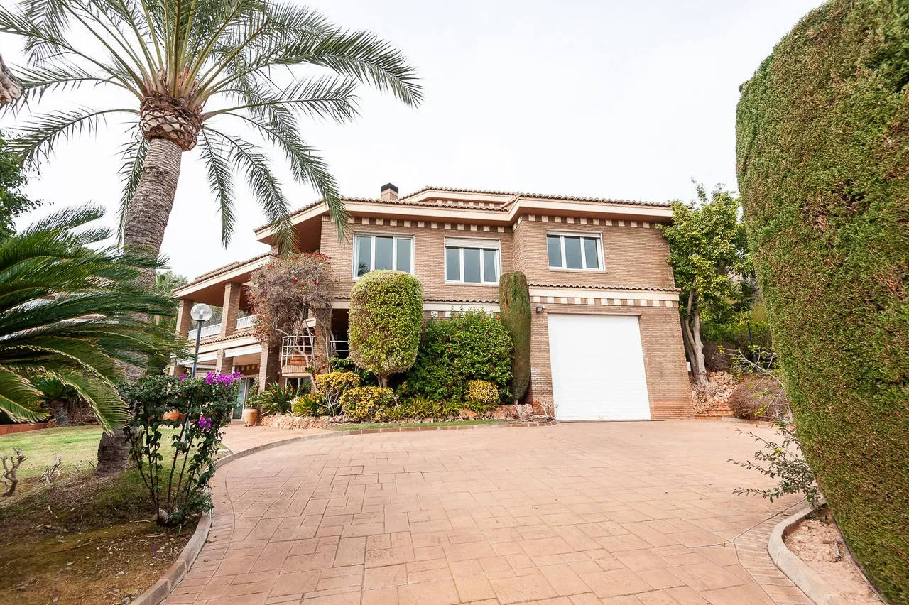 living - 980m² house / villa for sale in Los Monasterios, Valencia - gallery - 7