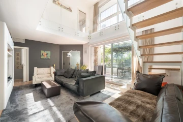 living - Gluck 44 - Living - Dils - featured