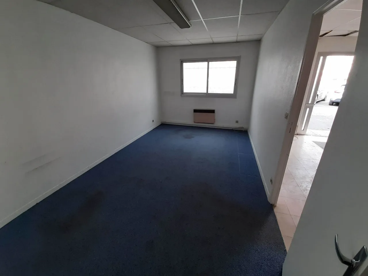 logistics - Activités / Bureaux À Louer - gallery - 7