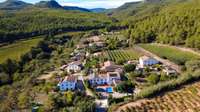 living - Casa rural de 436m² en venta en Penedès, Barcelona - gallery thumbnail - 2