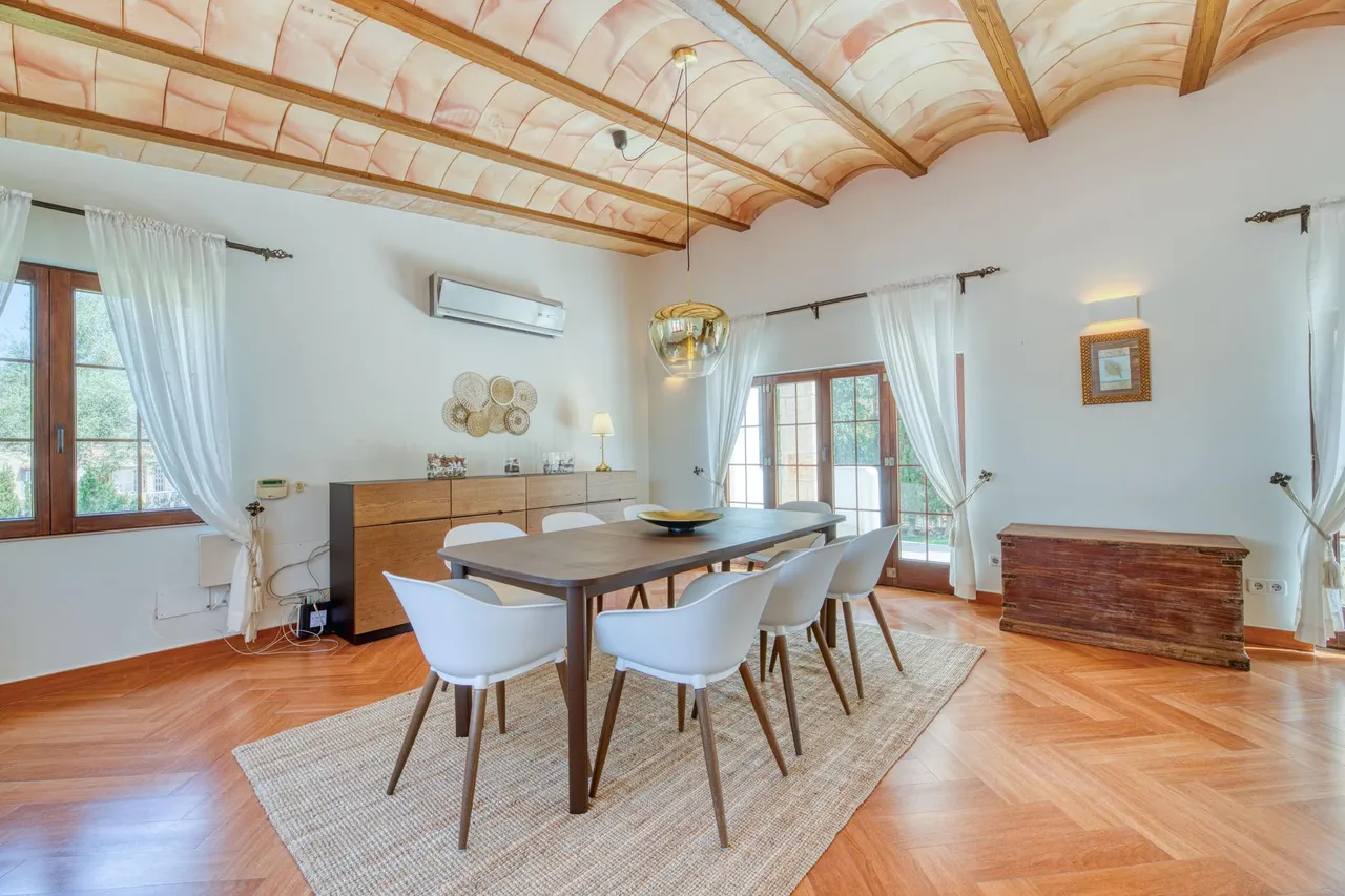 living - 751m² house / villa for sale in Costa d'en Blanes - gallery - 8