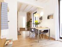 living - Piso de 76m² en venta en Gótico, Barcelona - gallery thumbnail - 3