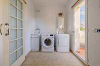 living - 368m² house / villa for sale in Sierra de Madrid, Madrid - gallery thumbnail - 10