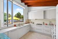 living - 205m² house / villa for sale in Argentona, Barcelona - gallery thumbnail - 8