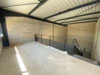 office - Services / Showroom À Louer - gallery thumbnail - 7