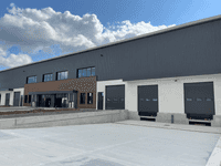 logistics - Activités / Bureaux À Louer - gallery thumbnail - 1