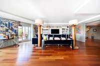living - Ático de 940m² con 300m² terraza en venta en Almagro - gallery thumbnail - 10